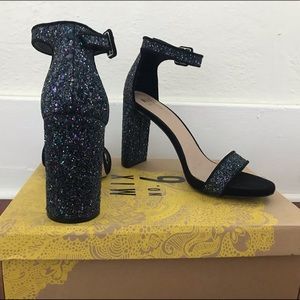 Mix no. 6 Sparkle Chunky Heel